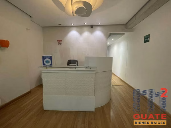 Office in Income, Area 10 (R8770)