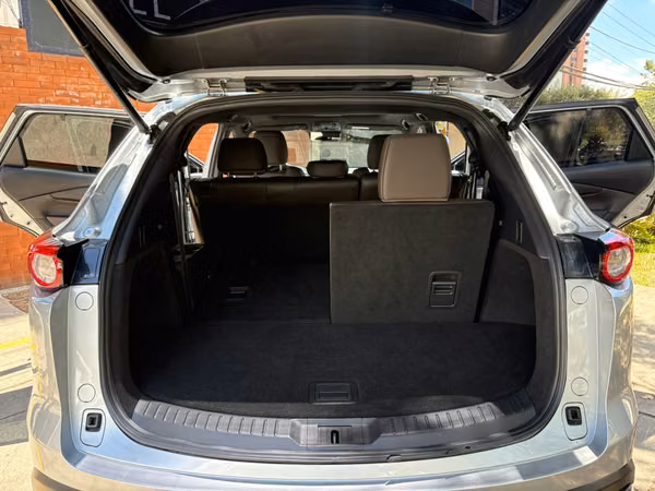 Mazda CX-9 AWD año 2023 de agencia