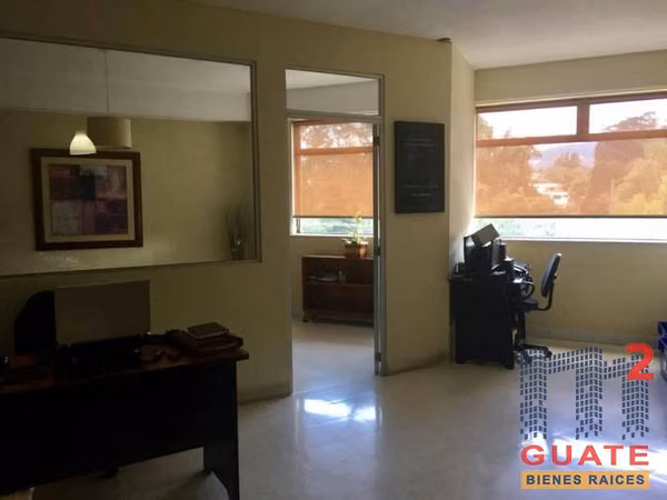 Office in Income, Area 14 (R10242)