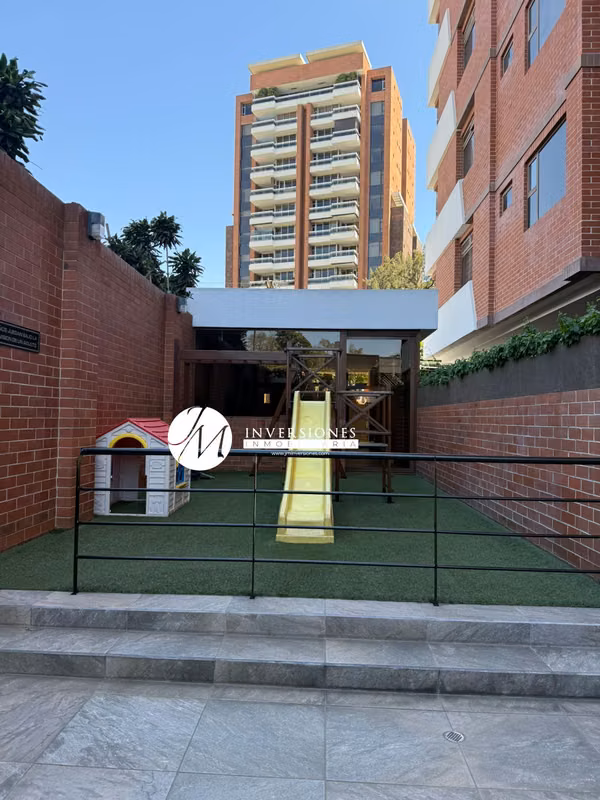 Exclusive apartment for sale in Zona 14