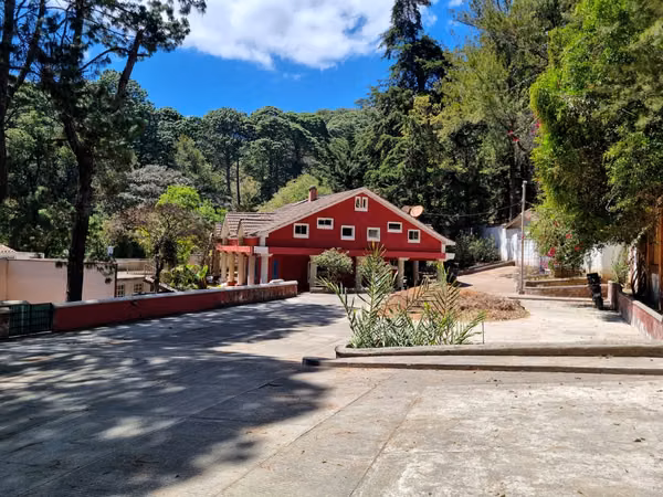 House for Sale in Labor de Castilla 1 – San Lucas / Mixco | Land 3,120 v²