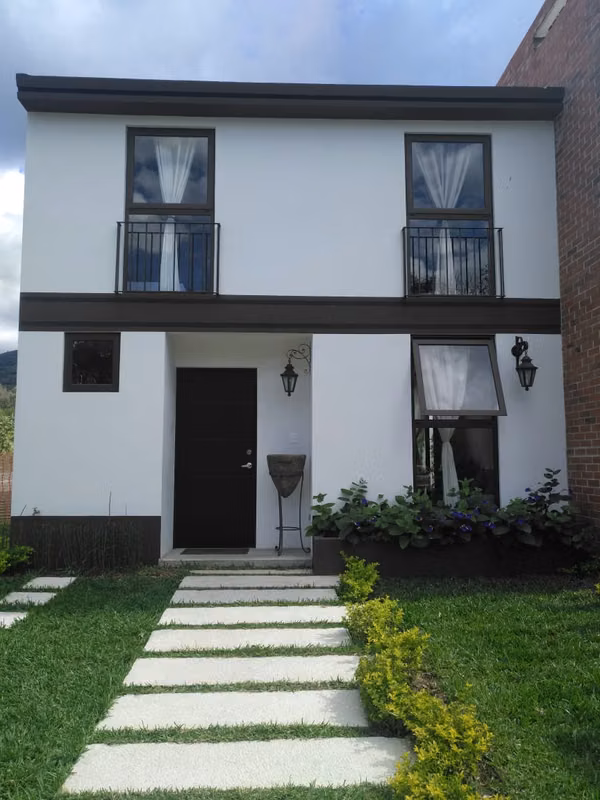 Hermosa Casa en Zona Residencial Exclusiva – Venta