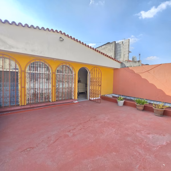 CASA COMERCIAL EN VENTA EN VALLE DEL SOL ZONA 4 MIXCO