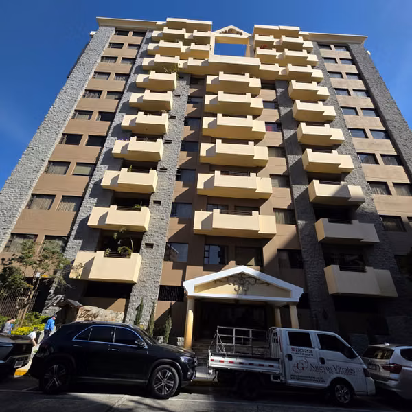 APARTAMENTO EN RENTA O VENTA EN CASTELLAR ZONA 10