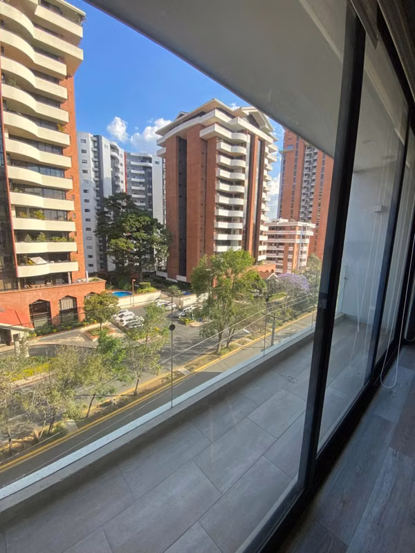 Zona 14 Apartamento AMUEBLADO Edificio UNIO