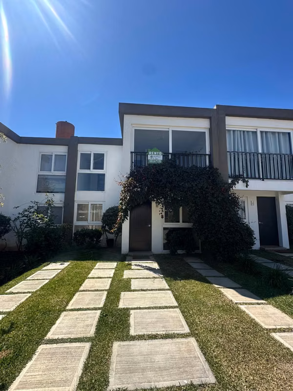 CASA AMUEBLADA EN ALQUILER EN CONDADO CHIMALTENANGO