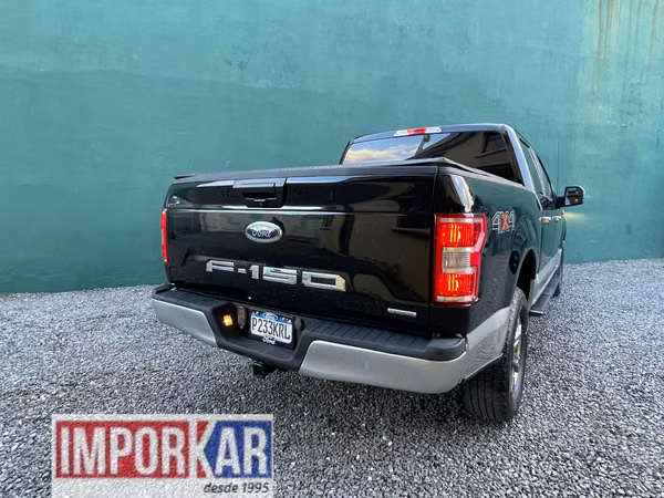 FORD F-150 STX 4X4, modelo 2019