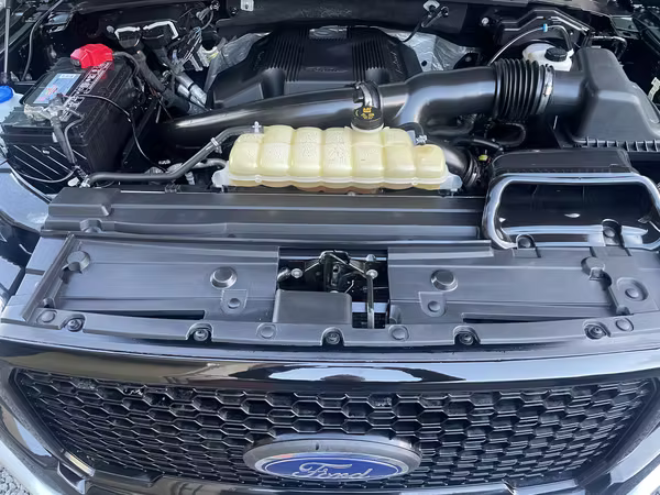FORD F-150 STX 4X4, modelo 2019