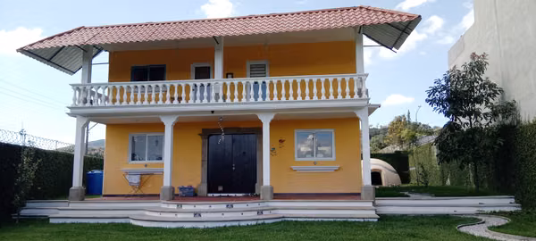 Modern Sanctuary in Residenciales Versalles