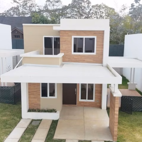 Casa en Renta Carretera a El Salvador Santa Elena II