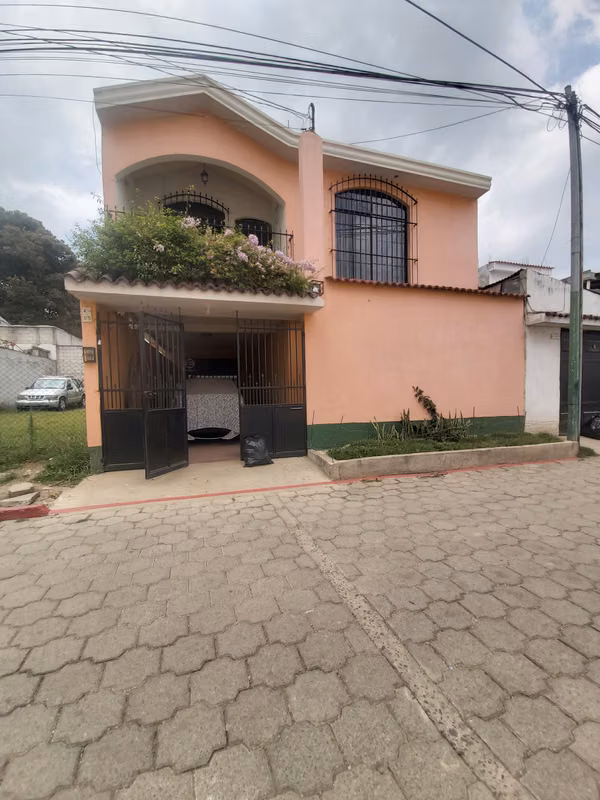 Vendo Casa Centrica Fuera de Garita 6 Dormitorios San Lucas Sac.