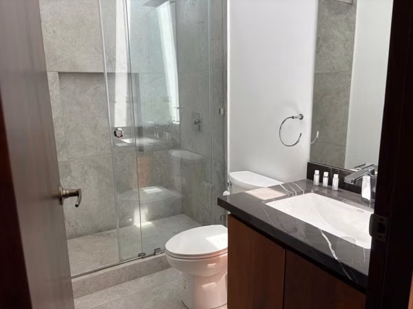 CASA EN VENTA Y ALQUILER EN SAN JOSE PINULA