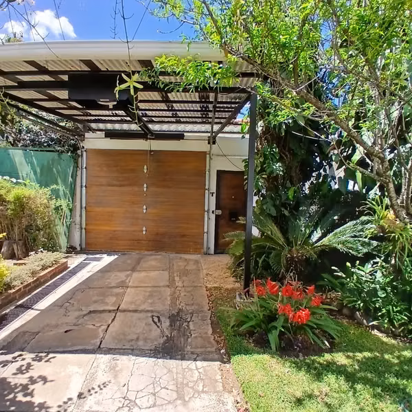 Casa Residencial Zona 3 de Mixco El Rosario