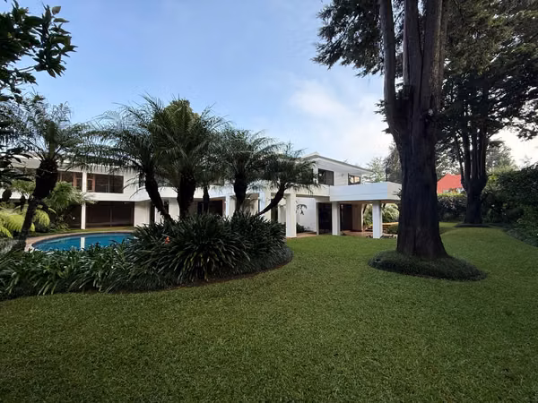 Luxury House for Rent in Zone 14 – Private Gated Community with Double Security Gate