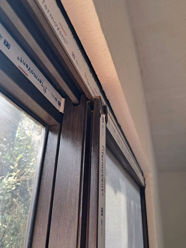 PUERTAS y VENTANAS  PVC