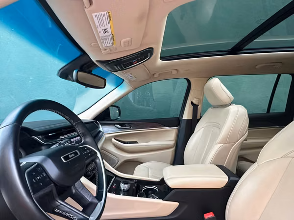 JEEP GRAND CHEROKEE L 4X4 LIMITED MODELO 2021 (LÍNEA 2021, 2022, 2023, 2024 Y 2025)