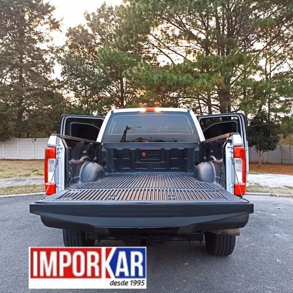 FORD F250 SUPER DUTY XLT 2018 TURBO DIESEL 6.7L POWER STROKE V8