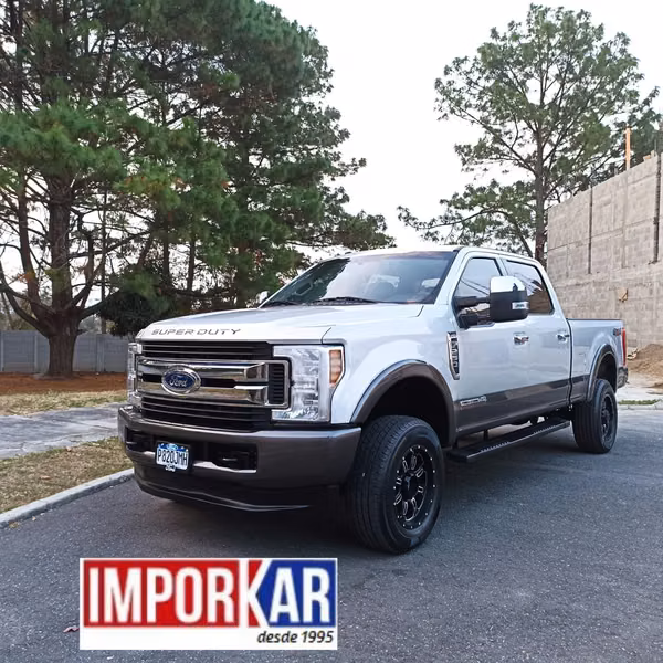 FORD F250 SUPER DUTY XLT 2018 TURBO DIESEL 6.7L POWER STROKE V8