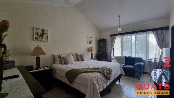 Vendo Casa en condominio en Zona 16