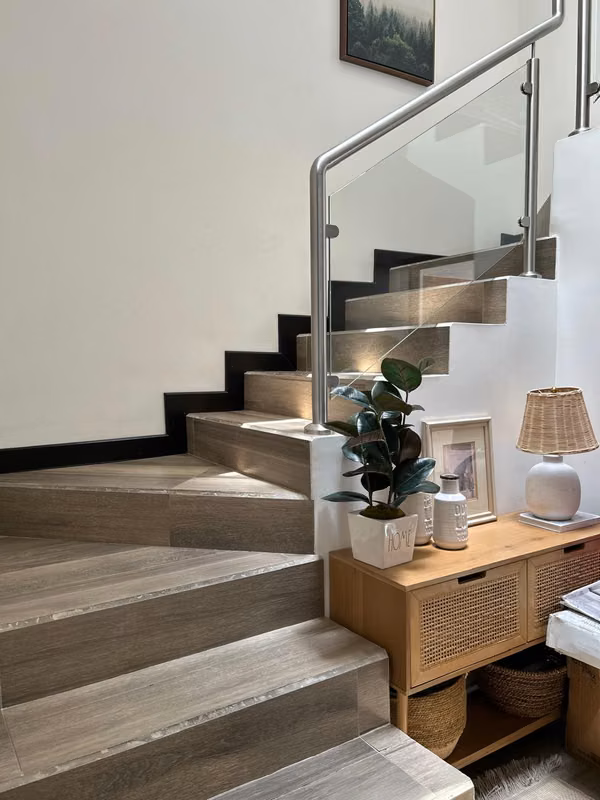 Sell beautiful house Condominio Santa Fe, San Cristóbal Zona 8 Mixco