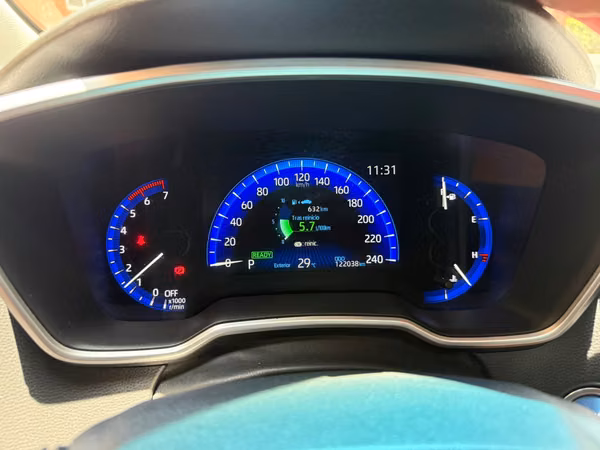 2022 Toyota Corolla Hybrid de agencia