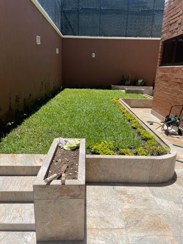 SALVATTORE APARTMENT FOR SALE | PRIVATE GARDEN + 2 INDEPENDENT PARKING SPACES