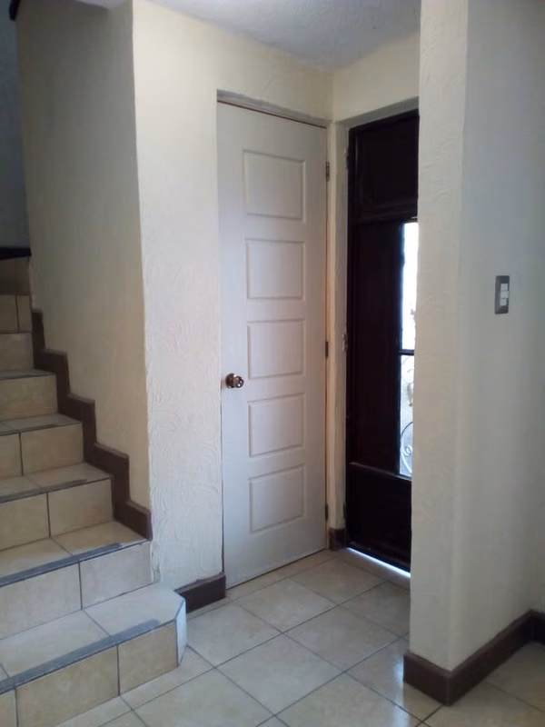 HOUSE FOR RENT IN VILLAS PALERMO, MIXCO