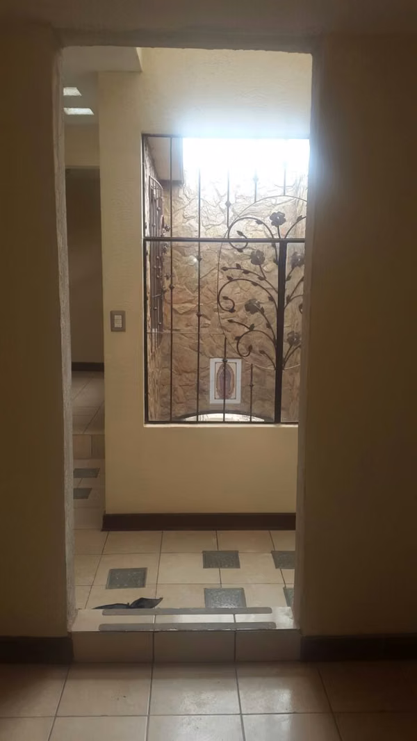 HOUSE FOR RENT IN VILLAS PALERMO, MIXCO