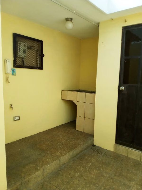 HOUSE FOR RENT IN VILLAS PALERMO, MIXCO