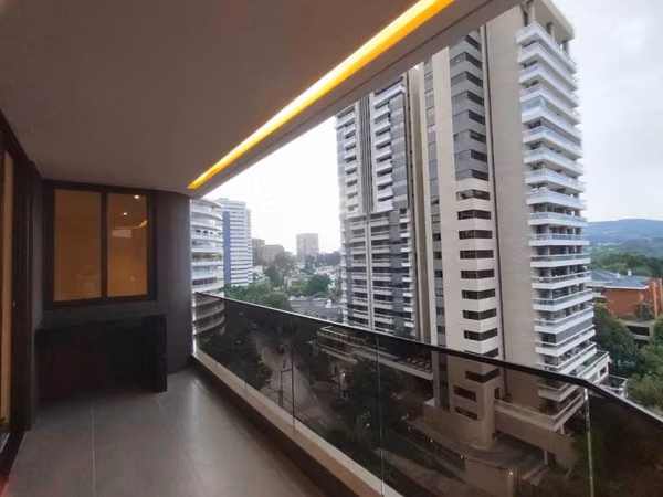 Alquilo apartamento zona 14 / 2 habitaciones $1,800