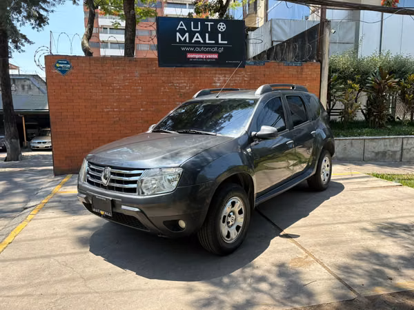 Renault Duster mecanica de agencia 2013