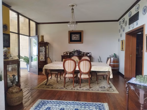 Exclusive house with pool in La Montaña area 16