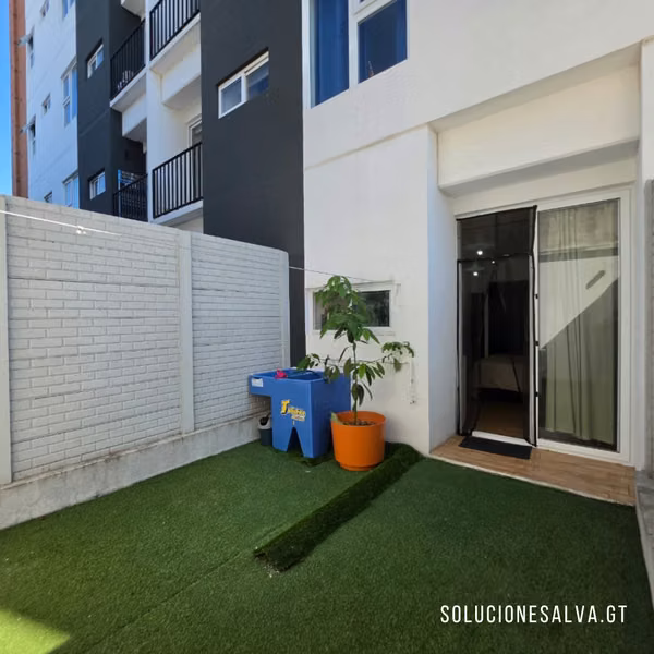 Apartamento Tipo estudio con jardín en Venta, zona 12