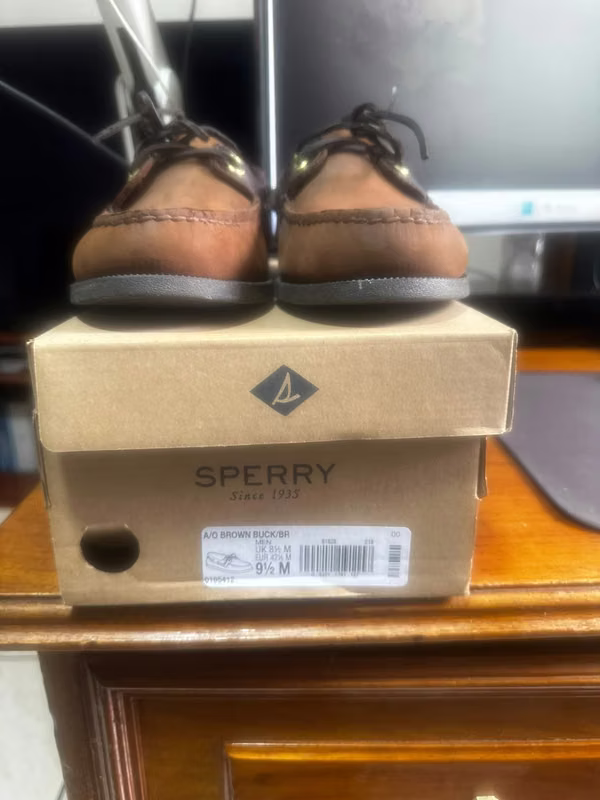 Vendo zapatos Boat Shoes marca Sperry originales, nuevos, color café y talla 9.5