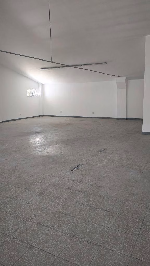 Bodega 4,000 Alquilo. Complejo industrial en Amatitlán