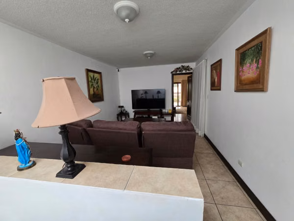CASA EN VENTA EN LOMA VERDE - FRAIJANES