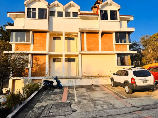 LARGE SALE APARTMENT IN CHOCORRAL, FINANCING AVAILABLE