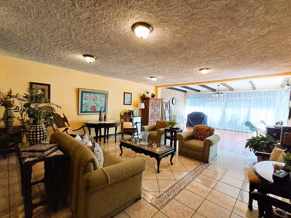Sell house in area 16 Colonia Lourdes 5 Rooms $545,000