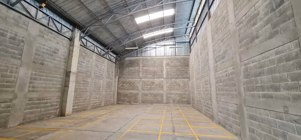Rental winery 250mts in El Naranjo