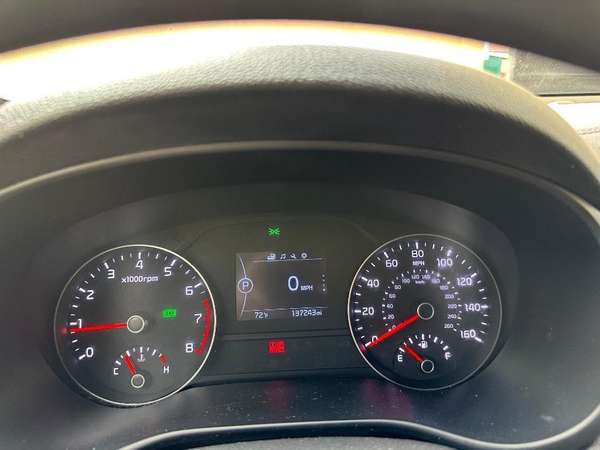 Kia Sportage LX 2017 (reciente ingreso de california)