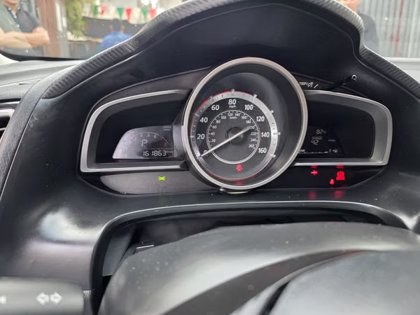 Mazda 3 Sport Hatchback 2015