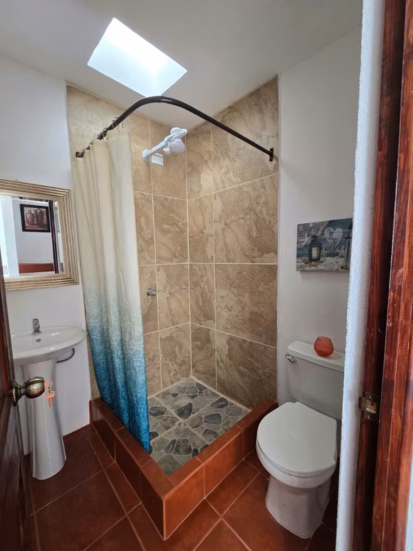 LINDA CASA EN VENTA EN RESIDENCIAL GREYSTONE ZONA 18
