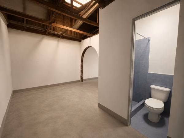 LOCAL COMERCIAL EN RENTA | ANTIGUA GUATEMALA | US$3,000 MENSUALES