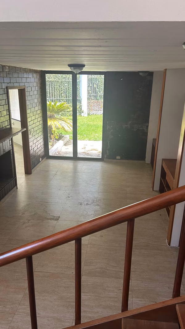 SALE HOUSE IN CASTLE WORK