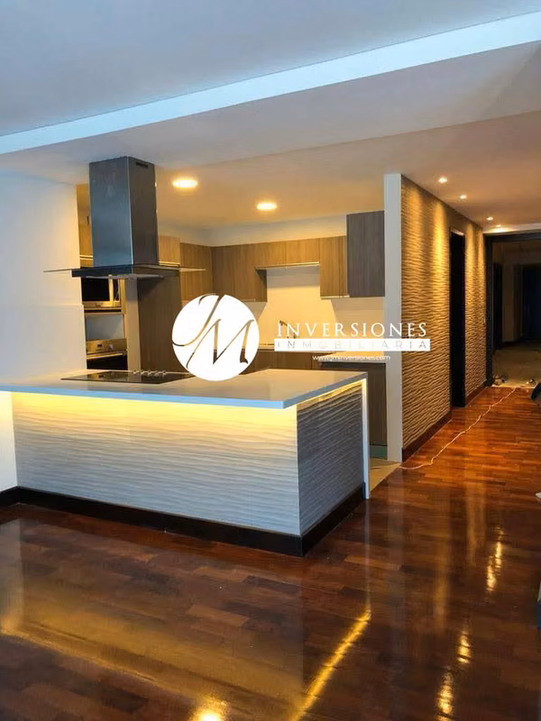 Apartment in rent of 3 bedrooms in area 14
