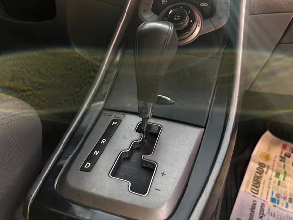HYUNDAI ELANTRA GLS 2013 Financiamiento privado