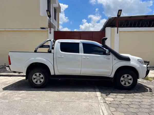 TOYOTA HILUX SRV 2008 3.0 TURBO DIESEL AUTOMÁTICO