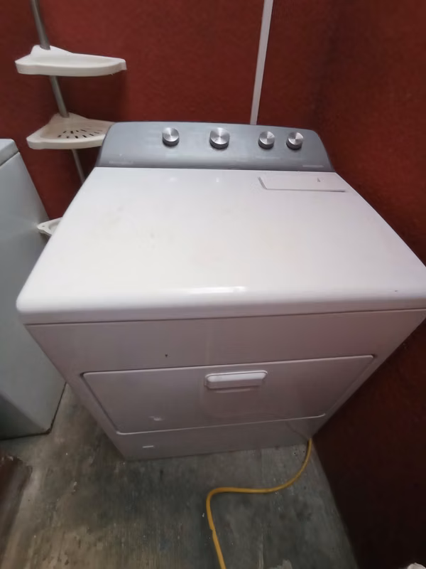 SECADORA  DE ROPA A GAS WIRLPHOL