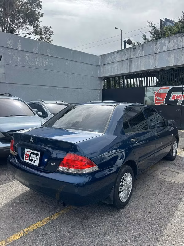 Mitsubishi Lancer Gl 2007 Mecánico de Agencia