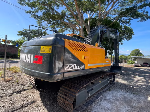 Vendo Excavadora